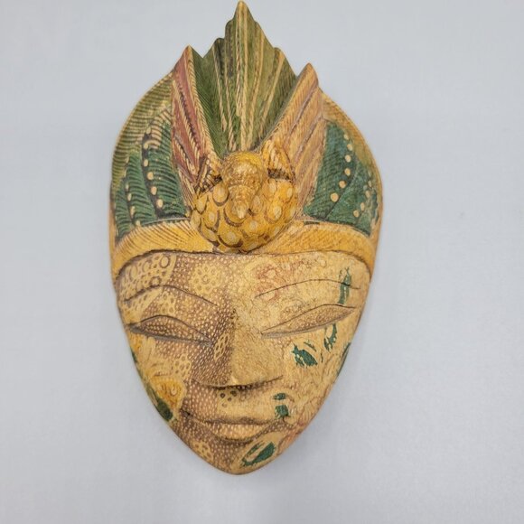 Vtg Wooden Hand Carved Decorative Mask Tribal Face & Bird Wall Decor Indonesian - Picture 1 of 7